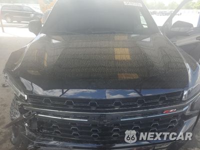 Zdjęcie 12 z 15 samochodu: 2022 CHEVROLET SUBURBAN K1500 Z71 VIN:1GNSKDKDXNR356931 - miniatura