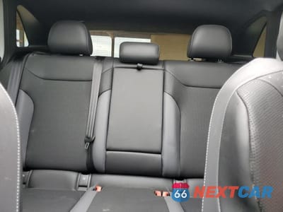Zdjęcie 10 z 14 samochodu: 2023 VOLKSWAGEN ID.4 PRO S VIN:1V2WNPE88PC029465 - miniatura