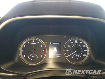 Zdjęcie 9 z 16 samochodu: 2019 HYUNDAI TUCSON SE VIN:KM8J23A47KU947738 - miniatura