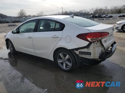 Drugie zdjęcie samochodu z przodu: 2018 KIA FORTE LX VIN:3KPFL4A70JE273887 - miniatura