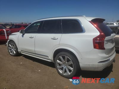 Drugie zdjęcie samochodu z przodu: 2016 VOLVO XC90 T6 VIN:YV4A22PL8G1071863 - miniatura