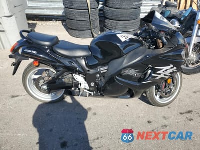 2019 SUZUKI GSX1300 RA JS1GX72B3K7100406 - główne zdjęcie licytacji z USA - miniatura