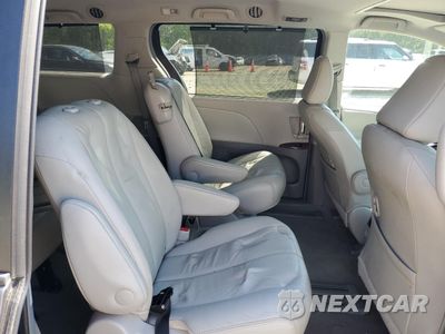Zdjęcie 11 z 16 samochodu: 2014 TOYOTA SIENNA XLE VIN:5TDYK3DC0ES486882 - miniatura