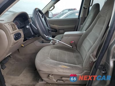 Zdjęcie 7 z 14 samochodu: 2002 FORD EXPLORER XLT VIN:1FMZU63E82ZB70672 - miniatura