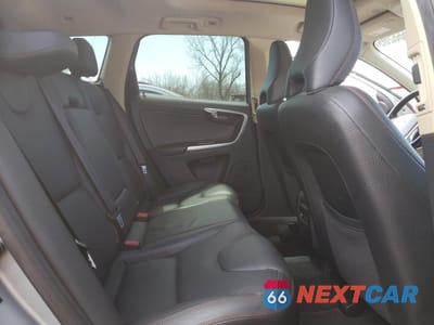 Zdjęcie 11 z 13 samochodu: 2011 VOLVO XC60 T6 VIN:YV4902DZ0B2152795 - miniatura