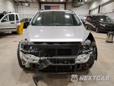 Piąte zdjęcie samochodu w środku: 2018 FORD ESCAPE S VIN:1FMCU0F76JUC28953 - miniatura