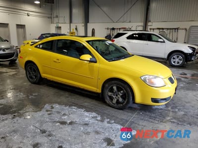 Czwarte zdjęcie samochodu z boku: 2009 PONTIAC G5 VIN:1G2AL18H997236473 - miniatura