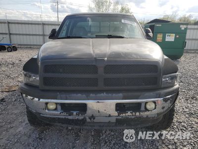 Piąte zdjęcie samochodu w środku: 2001 DODGE RAM 2500 VIN:1B7KF23601J616439 - miniatura