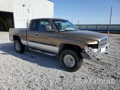 Czwarte zdjęcie samochodu z boku: 2001 DODGE RAM 1500 VIN:3B7HF13ZX1G748558 - miniatura
