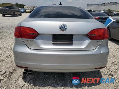 Zdjęcie 6 z 12 samochodu: 2014 VOLKSWAGEN JETTA SE VIN:3VWD17AJ6EM265473 - miniatura