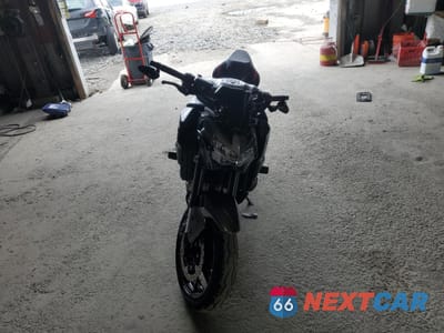 Drugie zdjęcie samochodu z przodu: 2023 KAWASAKI ZR900 F VIN:ML5ZRDF18PDA61360 - miniatura