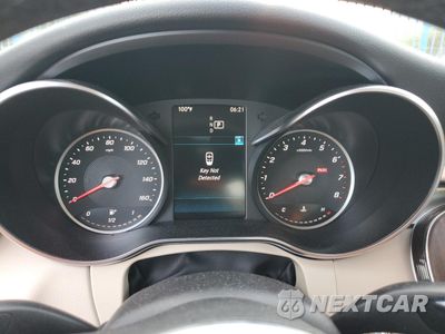 Zdjęcie 9 z 12 samochodu: 2019 MERCEDES-BENZ C 300 VIN:55SWF8DBXKU289278 - miniatura