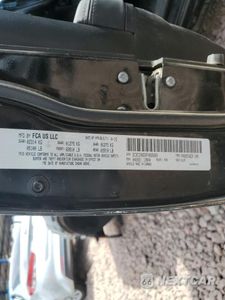 Zdjęcie 13 z 13 samochodu: 2015 CHRYSLER 300 S VIN:2C3CCABG9FH838265 - miniatura