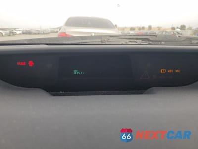 Zdjęcie 9 z 13 samochodu: 2004 TOYOTA PRIUS VIN:JTDKB20U840072605 - miniatura