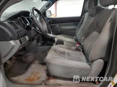 Zdjęcie 7 z 13 samochodu: 2010 TOYOTA TACOMA VIN:5TEPX4EN7AZ671821 - miniatura