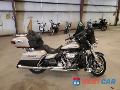 2018 HARLEY-DAVIDSON FLHTK ULTRA LIMITED 1HD1KED19JB668205 - główne zdjęcie licytacji z USA - miniatura