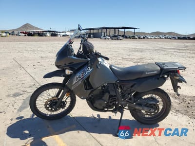 Trzecie zdjęcie samochodu z tyłu: 2018 KAWASAKI KL650 E VIN:JKAKLEE16JDA97663 - miniatura