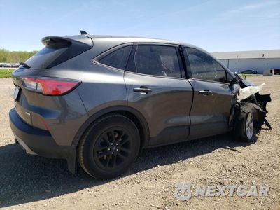 Trzecie zdjęcie samochodu z tyłu: 2020 FORD ESCAPE S VIN:1FMCU0F68LUA24892 - miniatura