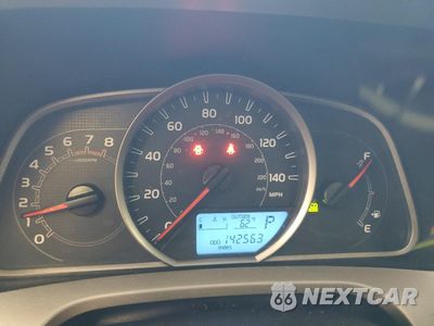 Zdjęcie 9 z 13 samochodu: 2013 TOYOTA RAV4 XLE VIN:2T3RFREVXDW045947 - miniatura