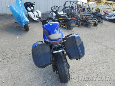 Czwarte zdjęcie samochodu z boku: 2014 KAWASAKI ZX1000 M VIN:JKAZXCM18EA000167 - miniatura