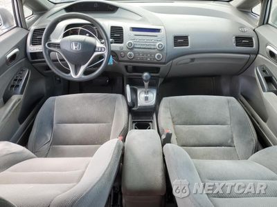 Zdjęcie 8 z 14 samochodu: 2009 HONDA CIVIC LX VIN:2HGFA16529H300603 - miniatura