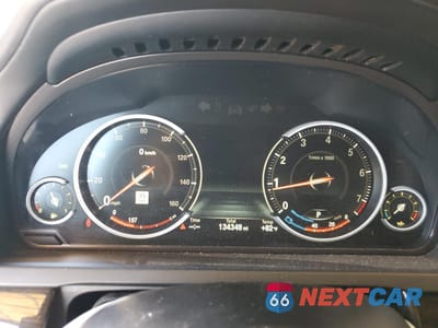 Zdjęcie 9 z 12 samochodu: 2014 BMW 750 XI VIN:WBAYB6C51ED224639 - miniatura