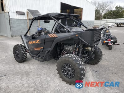 Trzecie zdjęcie samochodu z tyłu: 2022 YAMAHA YXZ1000 VIN:5Y4AN29Y6NA104060 - miniatura