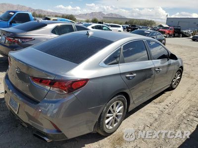 Trzecie zdjęcie samochodu z tyłu: 2019 HYUNDAI SONATA SE VIN:5NPE24AF3KH781922 - miniatura