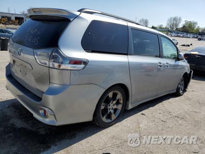 Trzecie zdjęcie samochodu z tyłu: 2011 TOYOTA SIENNA SPORT VIN:5TDXK3DC3BS135343 - miniatura