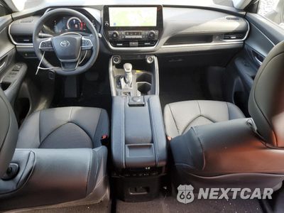 Zdjęcie 8 z 17 samochodu: 2025 TOYOTA GRAND HIGHLANDER LE VIN:5TDAAAB51SS076021 - miniatura
