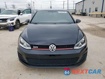 Piąte zdjęcie samochodu w środku: 2017 VOLKSWAGEN GTI S VIN:3VW5T7AU8HM029078 - miniatura