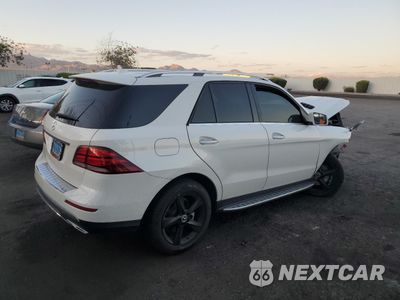 Trzecie zdjęcie samochodu z tyłu: 2017 MERCEDES-BENZ GLE 350 VIN:4JGDA5JB8HA966142 - miniatura