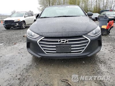 Piąte zdjęcie samochodu w środku: 2017 HYUNDAI ELANTRA SE VIN:KMHD74LF2HU321199 - miniatura