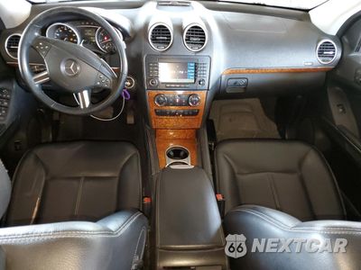 Zdjęcie 8 z 15 samochodu: 2008 MERCEDES-BENZ GL 450 4MATIC VIN:4JGBF71E18A330077 - miniatura