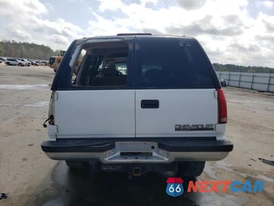 Zdjęcie 6 z 13 samochodu: 1999 CHEVROLET TAHOE K1500 VIN:1GNEK13R8XJ398392 - miniatura