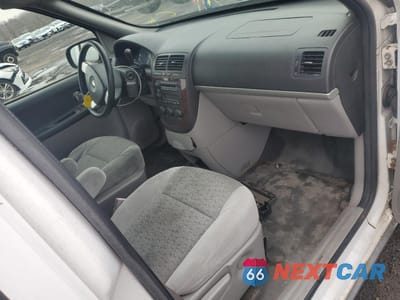 Zdjęcie 8 z 13 samochodu: 2008 CHEVROLET UPLANDER INCOMPLETE VIN:1GBDV13W98D107453 - miniatura