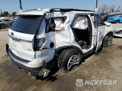 Trzecie zdjęcie samochodu z tyłu: 2018 FORD EXPLORER XLT VIN:1FM5K8D84JGC15240 - miniatura