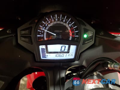 Zdjęcie 7 z 10 samochodu: 2012 KAWASAKI EX650 EC VIN:JKAEXEE16CDA00661 - miniatura