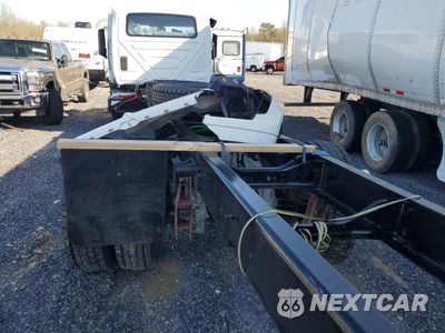 Zdjęcie 6 z 10 samochodu: 2025 INTERNATIONAL MV607 TRUCK CAB AND CHASSIS VIN:3HAEUMML2SL084393 - miniatura