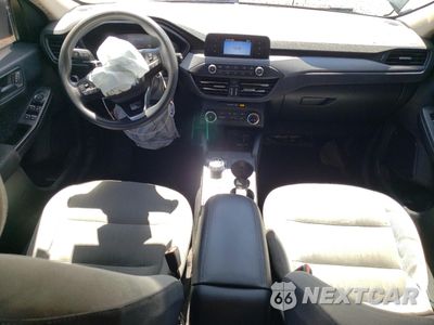 Zdjęcie 8 z 16 samochodu: 2020 FORD ESCAPE S VIN:1FMCU0F68LUA24892 - miniatura