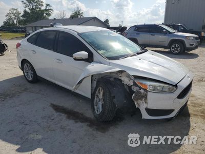 Czwarte zdjęcie samochodu z boku: 2016 FORD FOCUS SE VIN:1FADP3F2XGL282928 - miniatura