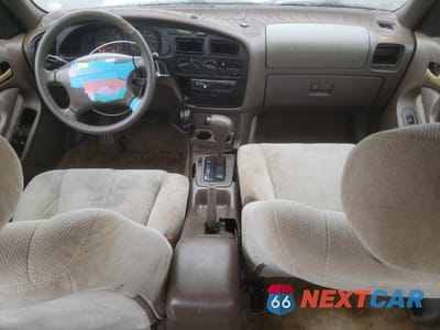 Zdjęcie 8 z 12 samochodu: 1995 TOYOTA CAMRY LE VIN:4T1SK12E8SU523906 - miniatura