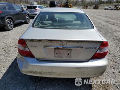 Zdjęcie 6 z 12 samochodu: 2003 TOYOTA CAMRY LE VIN:4T1BE32KX3U741811 - miniatura