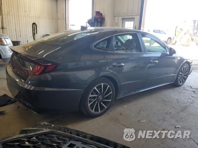 Trzecie zdjęcie samochodu z tyłu: 2021 HYUNDAI SONATA LIMITED VIN:5NPEH4J24MH073905 - miniatura