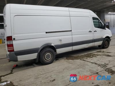 Trzecie zdjęcie samochodu z tyłu: 2014 MERCEDES-BENZ SPRINTER 2500 VIN:WD3PE8DC4E5942348 - miniatura