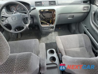 Zdjęcie 8 z 14 samochodu: 1997 HONDA CR-V LX VIN:JHLRD1856VC043722 - miniatura