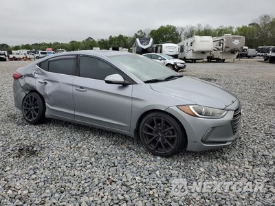 Czwarte zdjęcie samochodu z boku: 2017 HYUNDAI ELANTRA SE VIN:5NPD84LF5HH194069 - miniatura