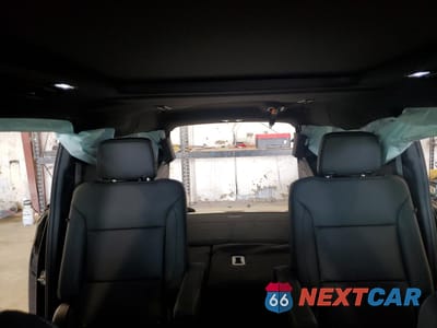 Zdjęcie 10 z 17 samochodu: 2025 CHEVROLET SUBURBAN K1500 Z71 VIN:1GNS6DRD5SR121519 - miniatura