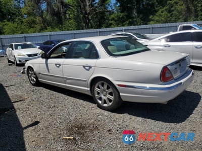 Drugie zdjęcie samochodu z przodu: 2004 JAGUAR XJ8 VIN:SAJWA71C14SG16264 - miniatura