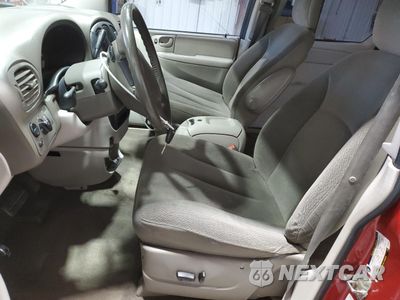 Zdjęcie 7 z 15 samochodu: 2005 DODGE GRAND CARAVAN SXT VIN:2D8GP44L65R185854 - miniatura